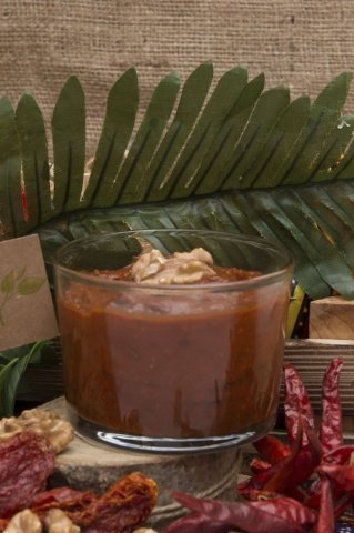 Acılı Cevizli Acuka 250 g