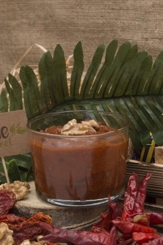 Acılı Cevizli Acuka 250 g